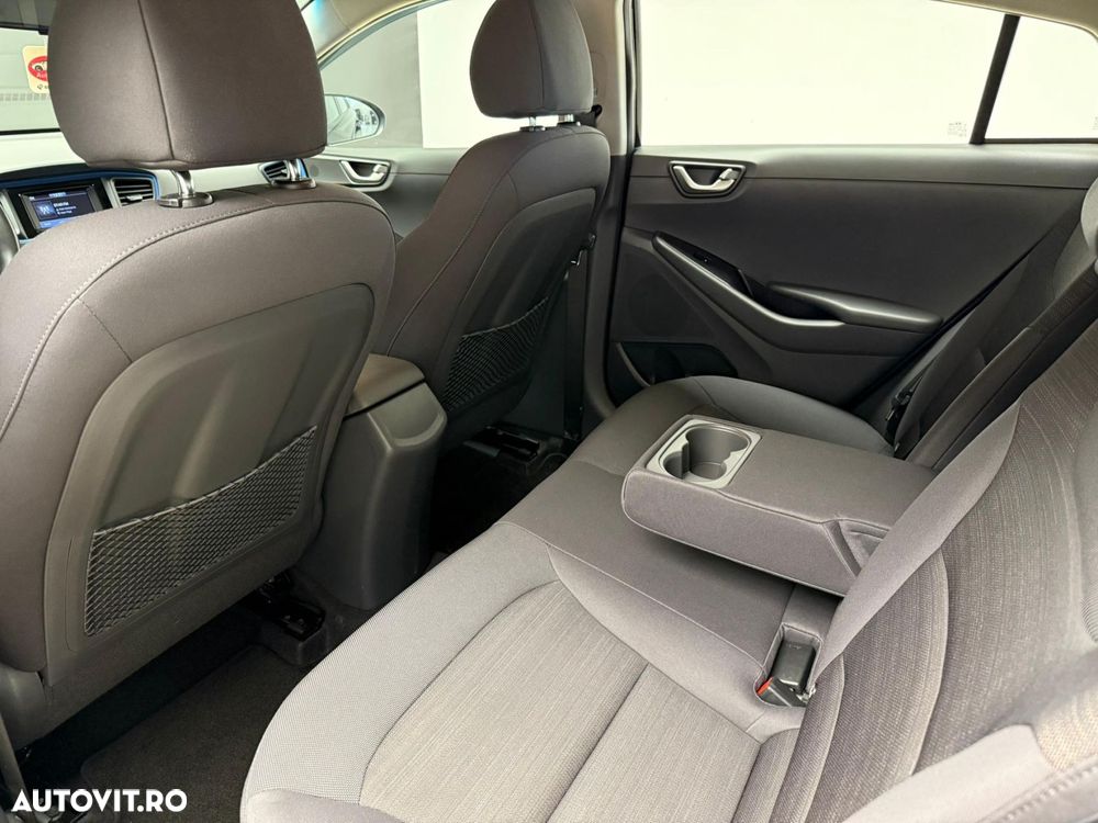 Hyundai IONIQ - 6