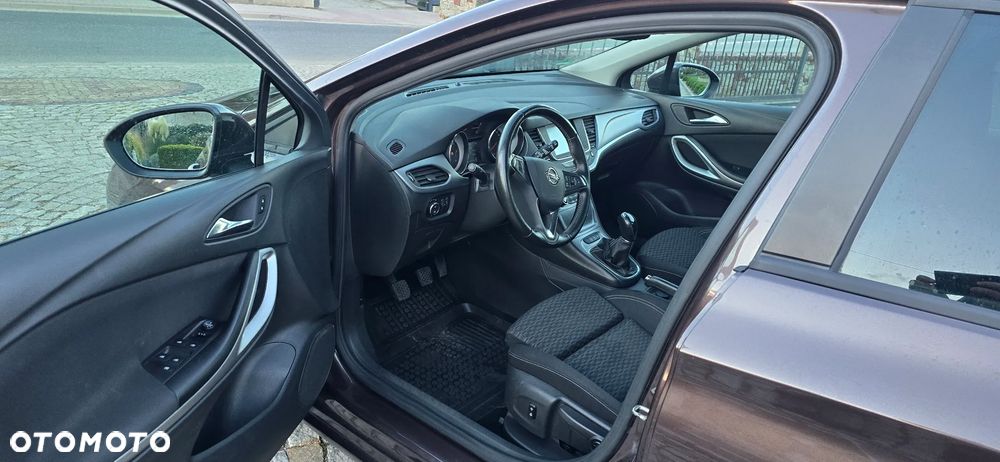 Opel Astra - 12