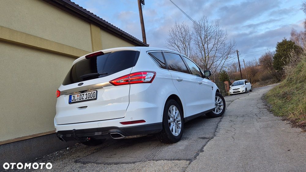 Ford S-Max 2.0 TDCi Titanium PowerShift - 15