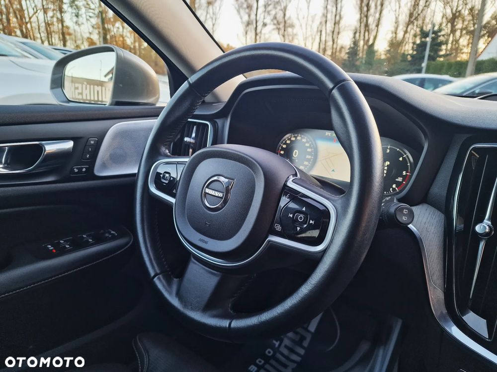 Volvo V60 D3 Geartronic Inscription - 34