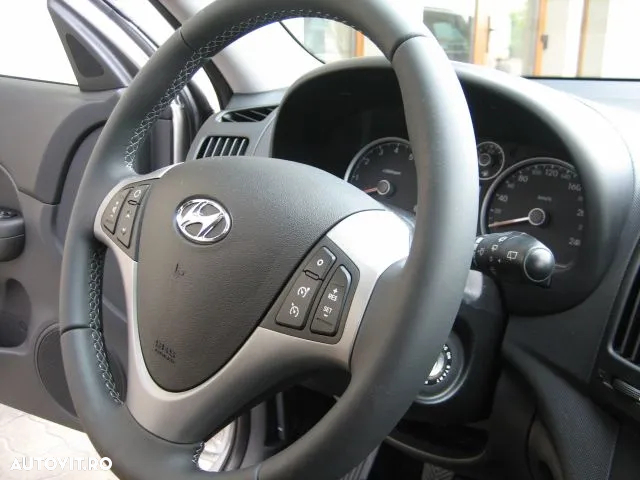 Hyundai i30 1.4 Edition 20 - 17