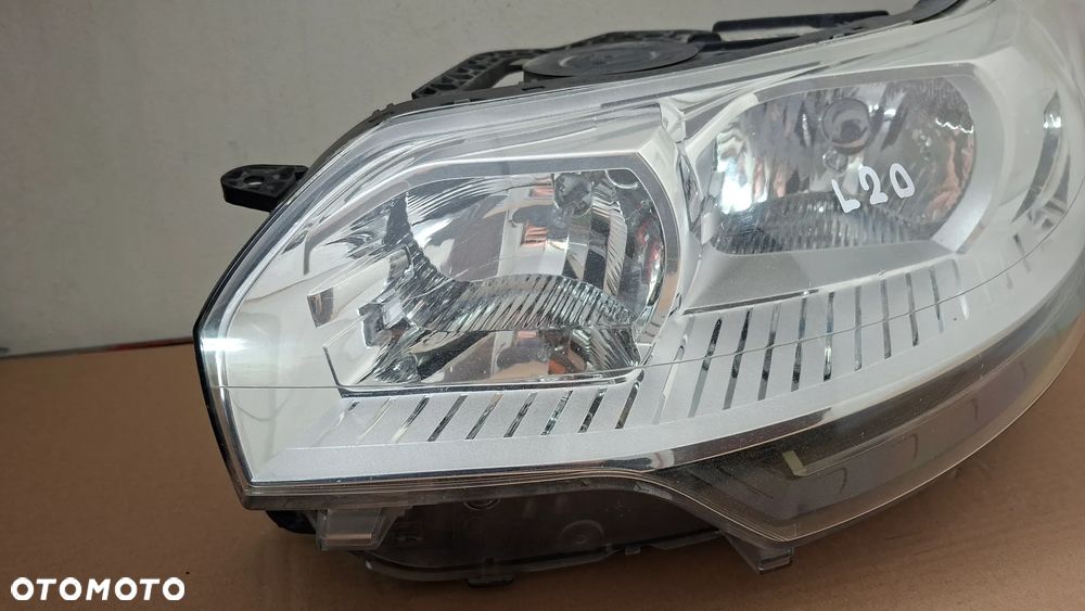 CITROEN C5 III X7 LIFT 11-17 LAMPA LEWA PRZÓD LED 9674398380 EU - 2
