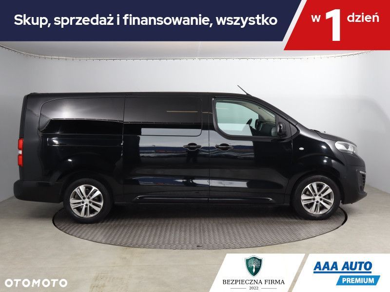 Peugeot Traveller - 7