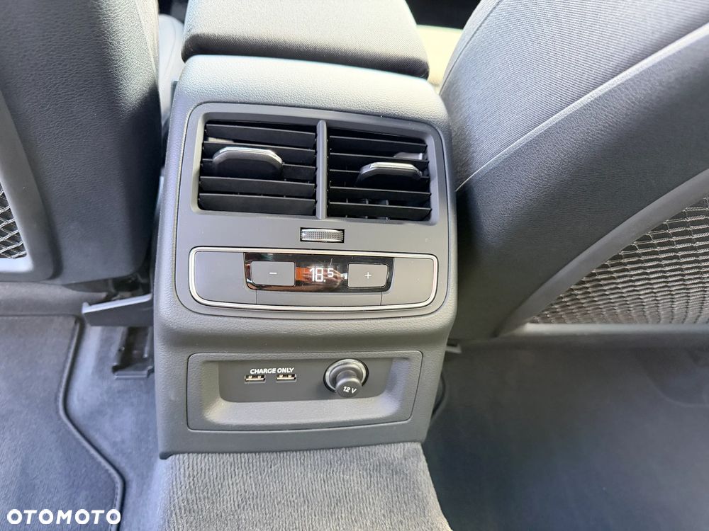 Audi A4 Limousine 40 TDI mHEV Advanced S tronic - 17
