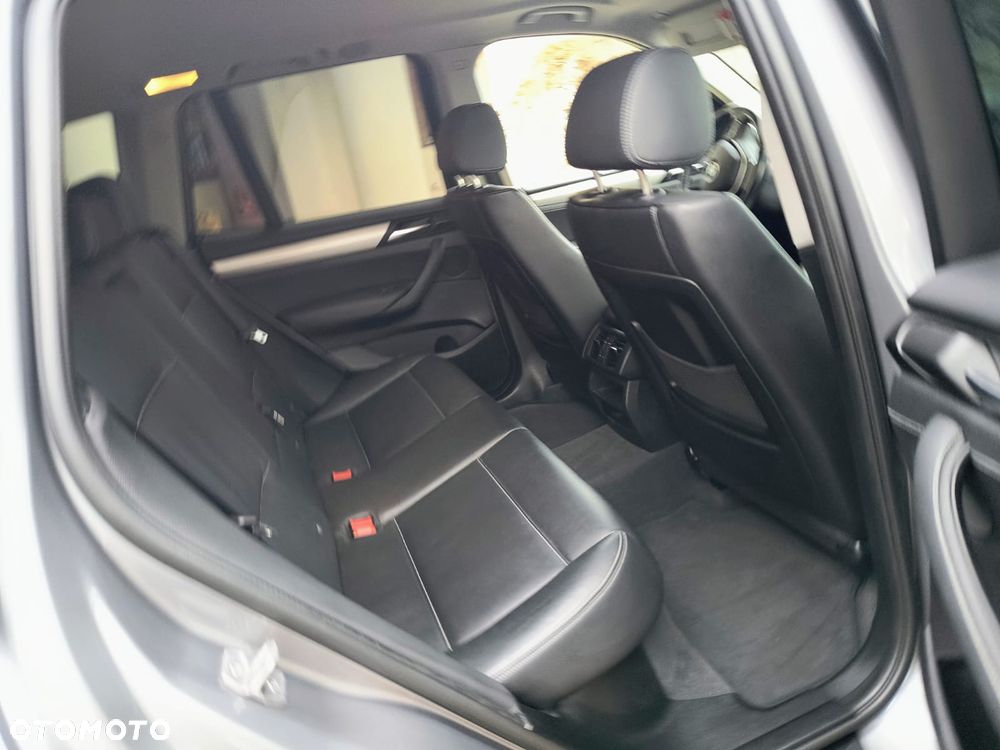 BMW X3 xDrive20d - 14