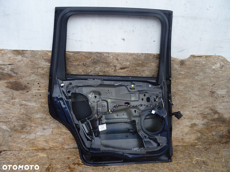 DRZWI LEWY TYŁ FORD GALAXY MK2 LAK: G6 - 5