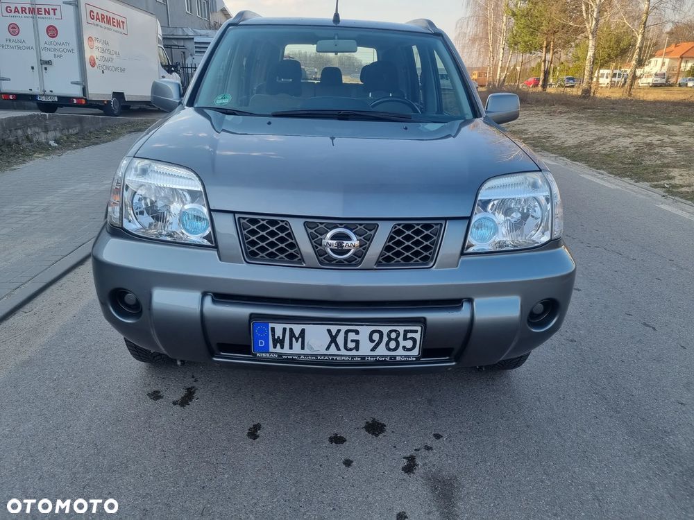 Nissan X-Trail 2.0 4x2 Comfort - 10