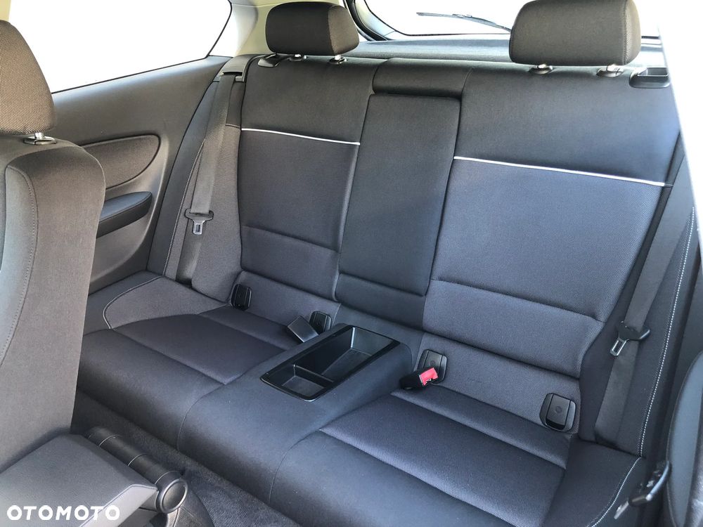 BMW Seria 1 - 20