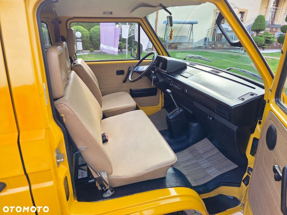 Volkswagen Transporter - 20