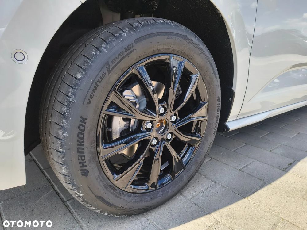 Volkswagen Multivan - 22