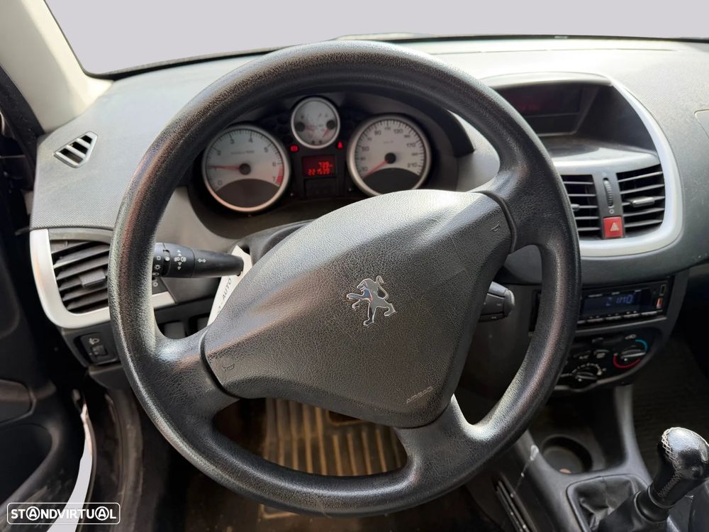 Peugeot 206 - 9
