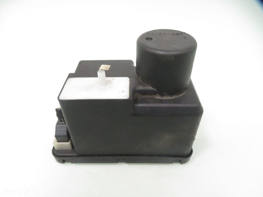 POMPKA ZAMKA CENTRALNEGO AUDI A4 B5 4A0862257C - 1