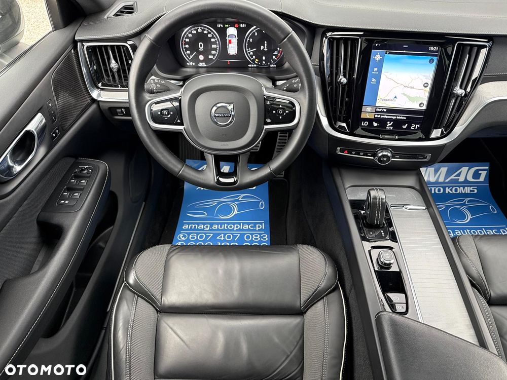 Volvo V60 B3 B Essential - 24