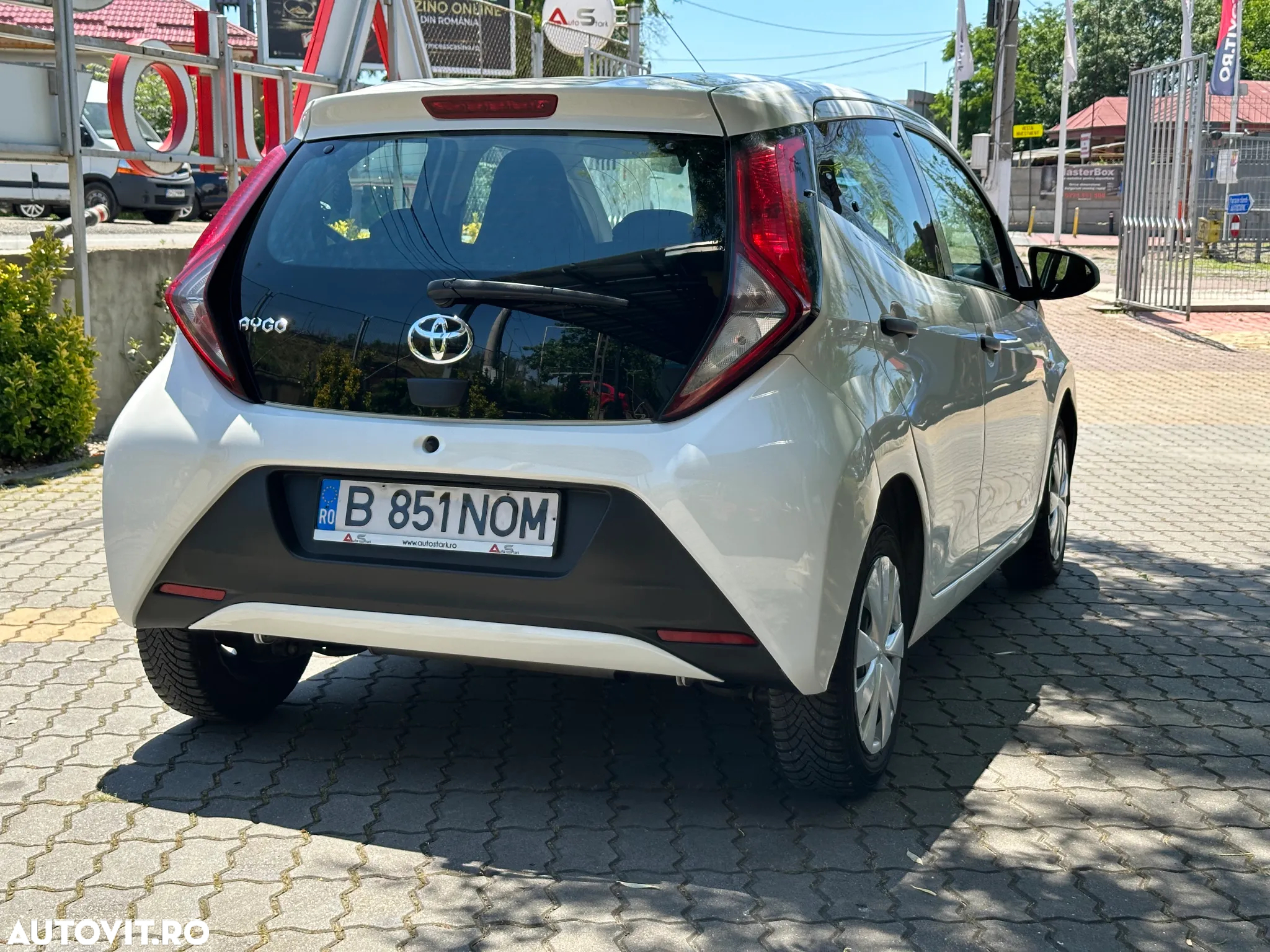 Toyota Aygo 1.0 VVY-I 5 usi X - 7