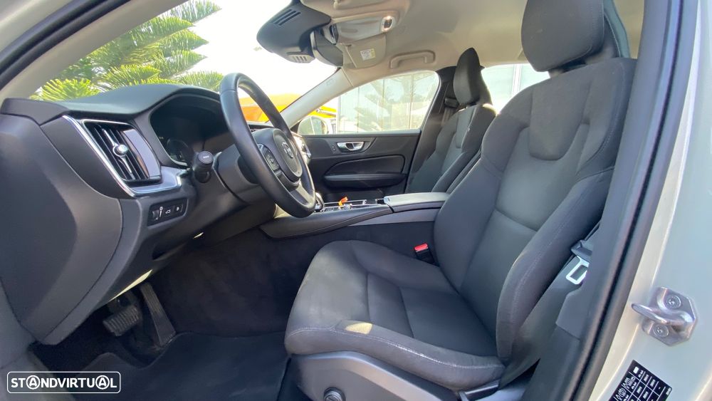 Volvo V60 2.0 T6 AWD TE Inscription Expression - 24