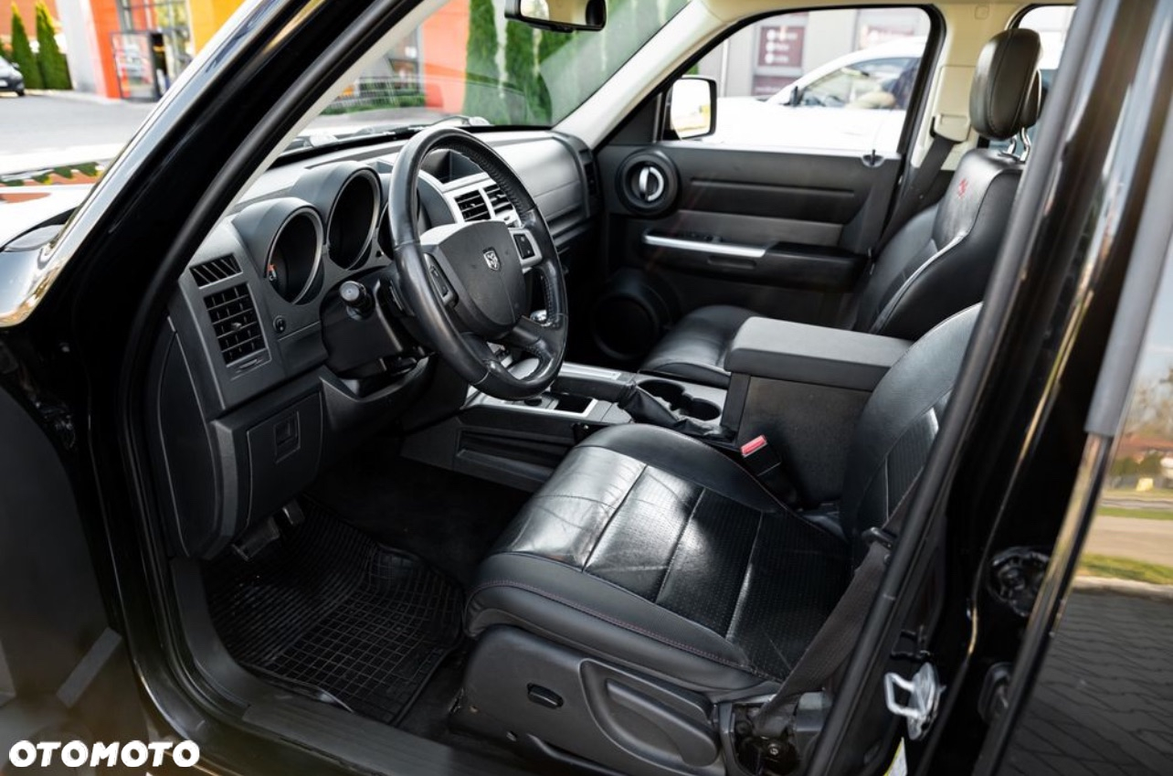Dodge Nitro 4.0 V6 RT - 20