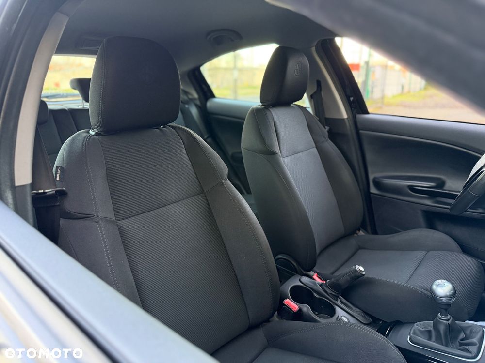 Alfa Romeo Giulietta 1.4 TB 16V Business - 12