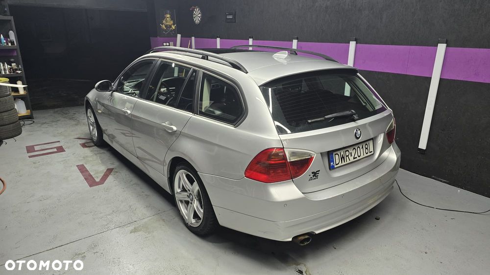 BMW Seria 3 320d - 1