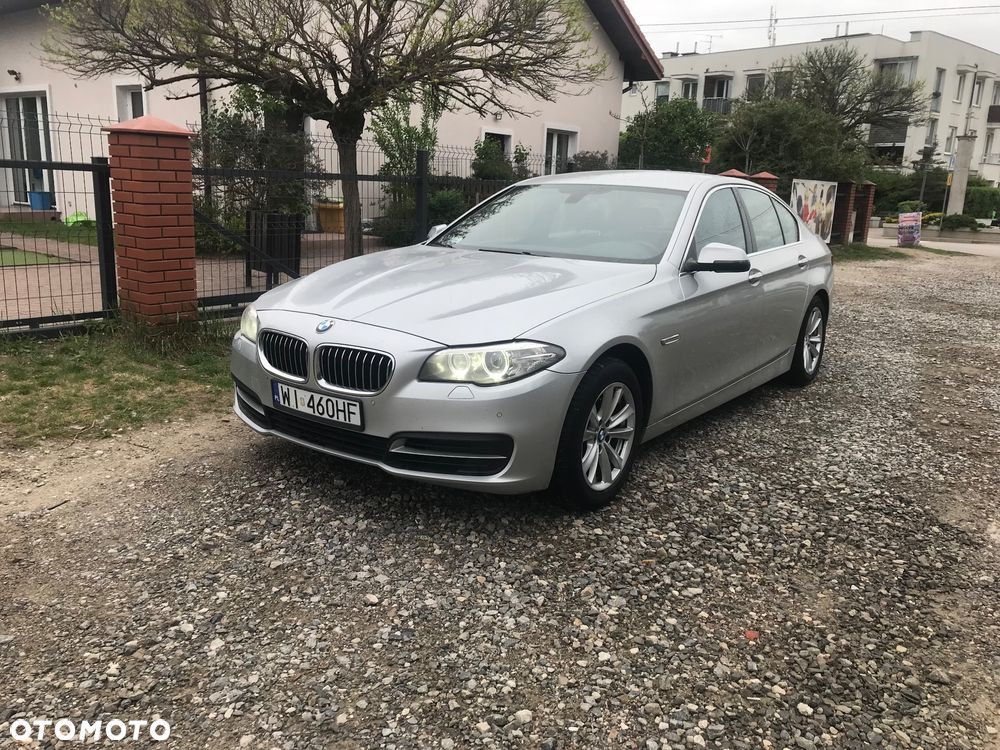 BMW Seria 5 525d xDrive - 1