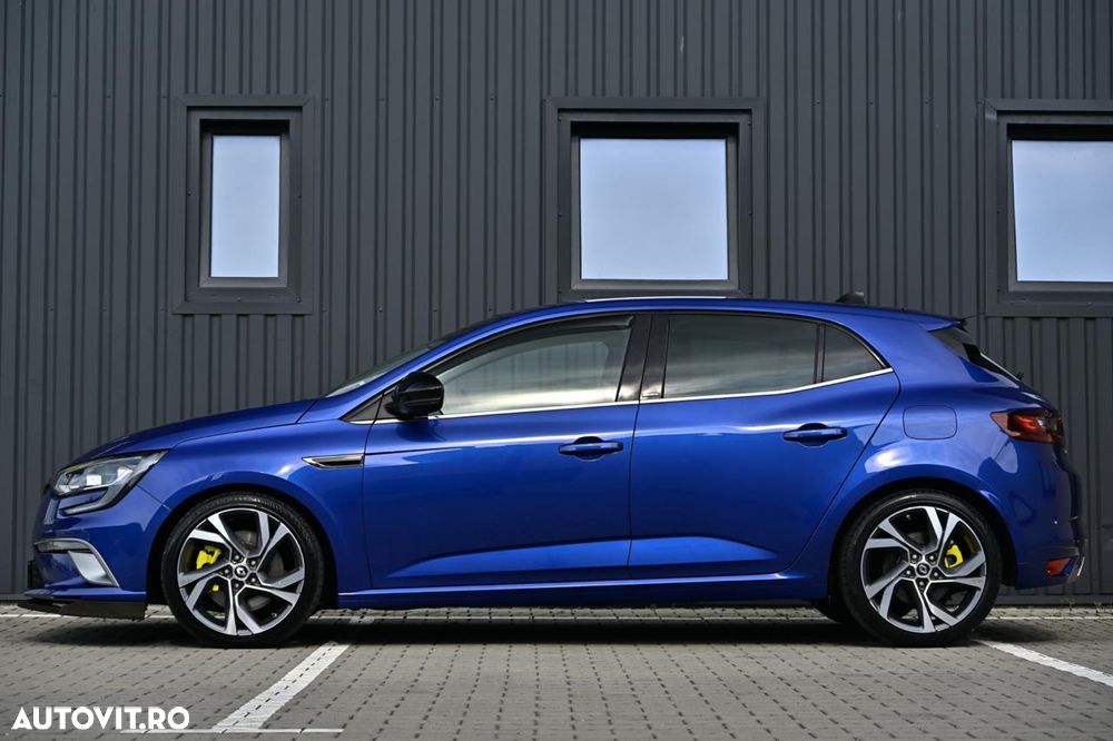 Renault Megane ENERGY TCe 205 EDC GT - 21