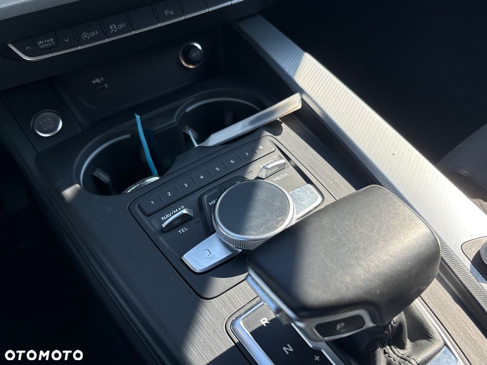 Audi A4 Avant 50 TDI quattro tiptronic sport - 25