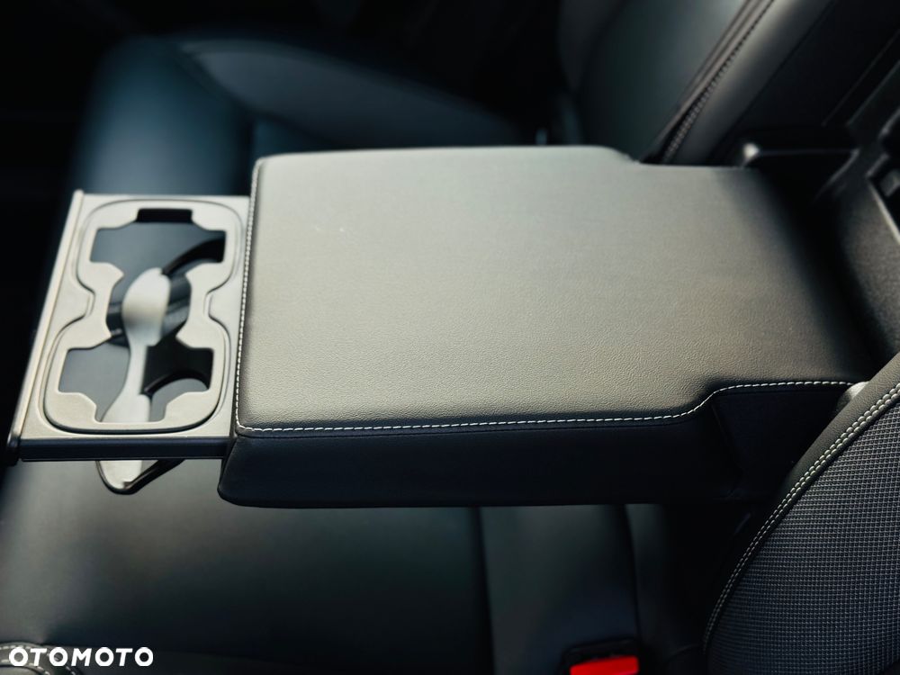 Volvo XC 60 B4 D AWD Geartronic RDesign - 21