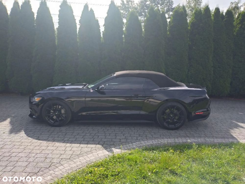 Ford Mustang 5.0 V8 GT - 11