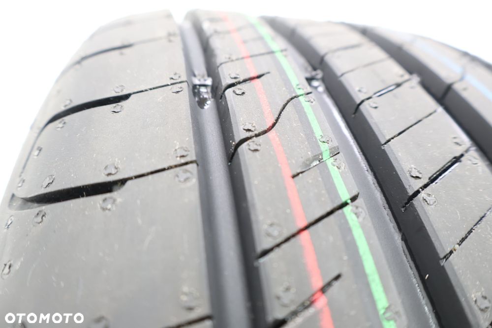 OPONY GOODYEAR EFFICIENT GRIP PERFORMANCE 2 215/55/16 - 11