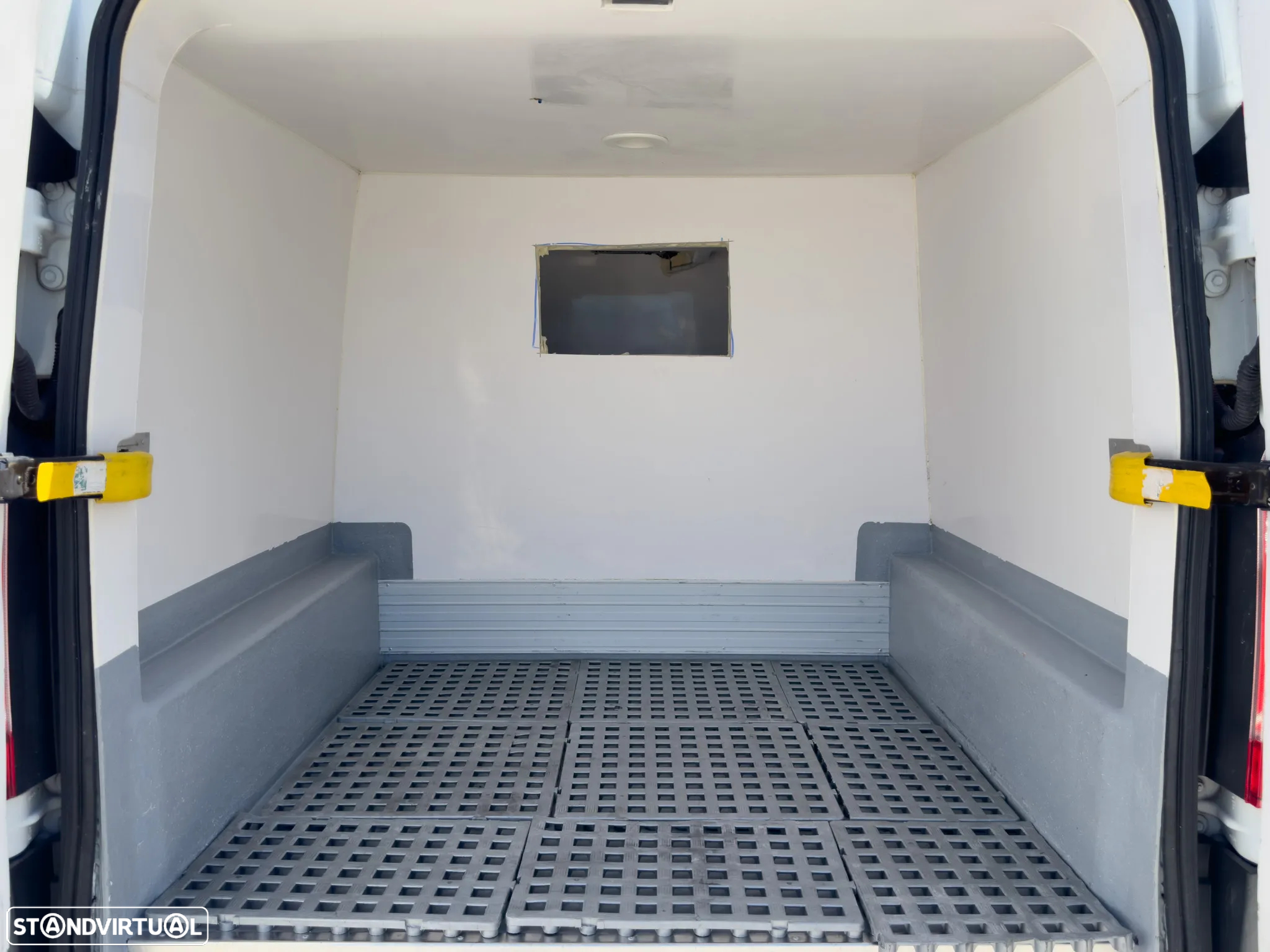 Ford Transit Custom (C/frio) - 6