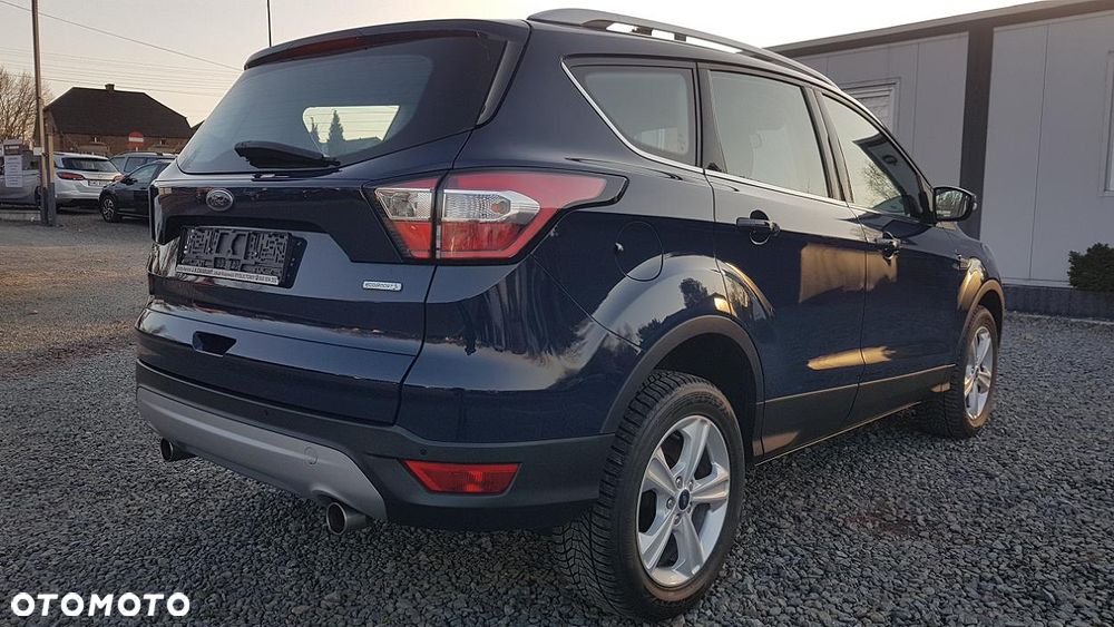 Ford Kuga 1.5 EcoBoost 2x4 Cool & Connect - 5
