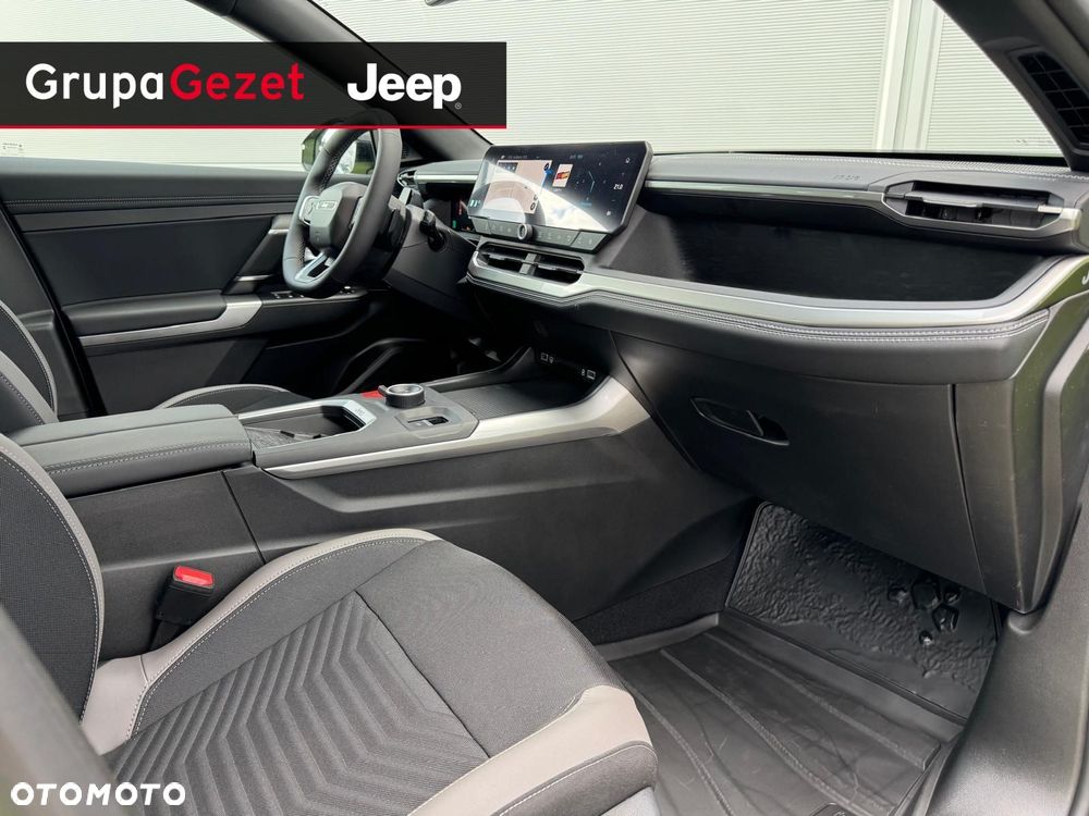 Jeep Compass - 14