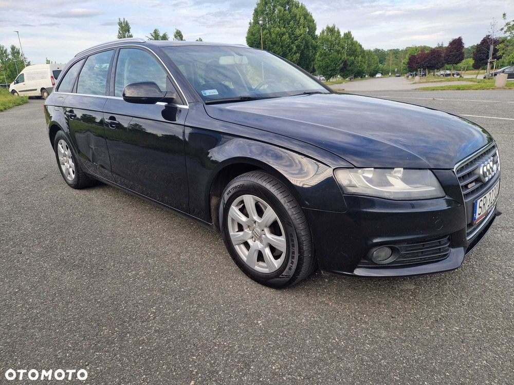 Audi A4 Avant - 1