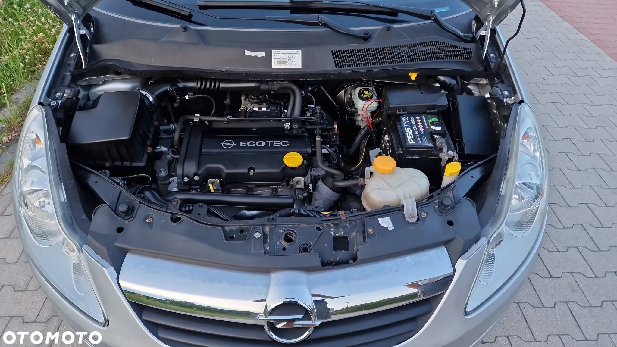 Opel Corsa 1.4 16V Edition - 14