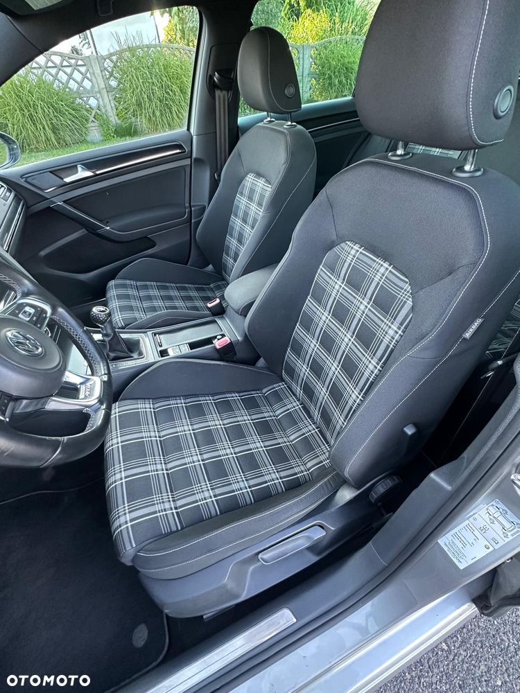 Volkswagen Golf GTD BlueMotion Technology - 10