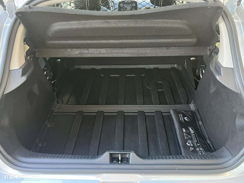 Renault Clio IV Van 1.5 dCi 75cv - 23