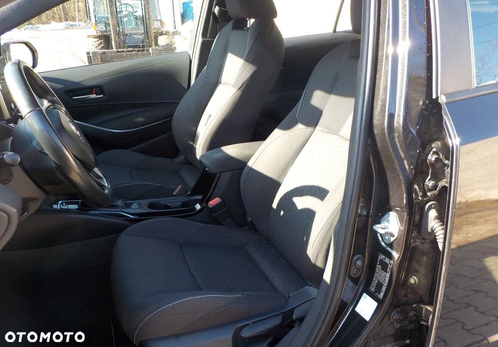 Toyota Corolla - 20