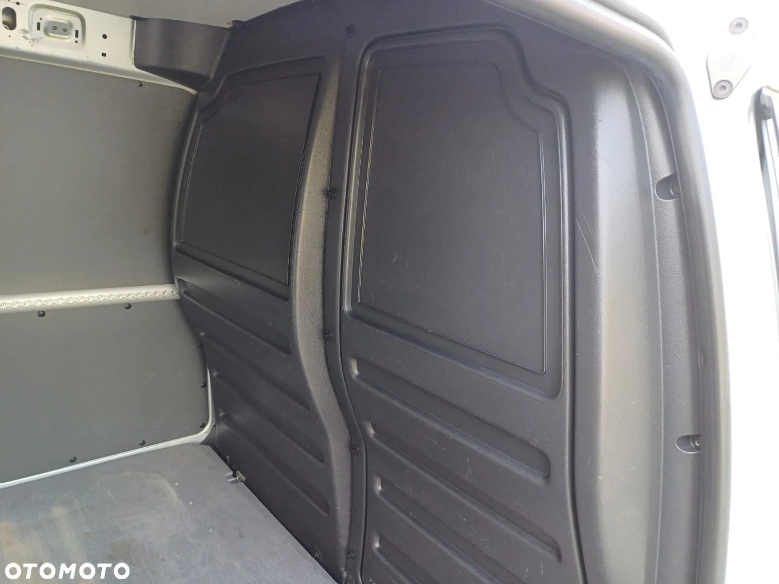 Volkswagen Caddy 2.0 TDI (5-Si.) Maxi - 6