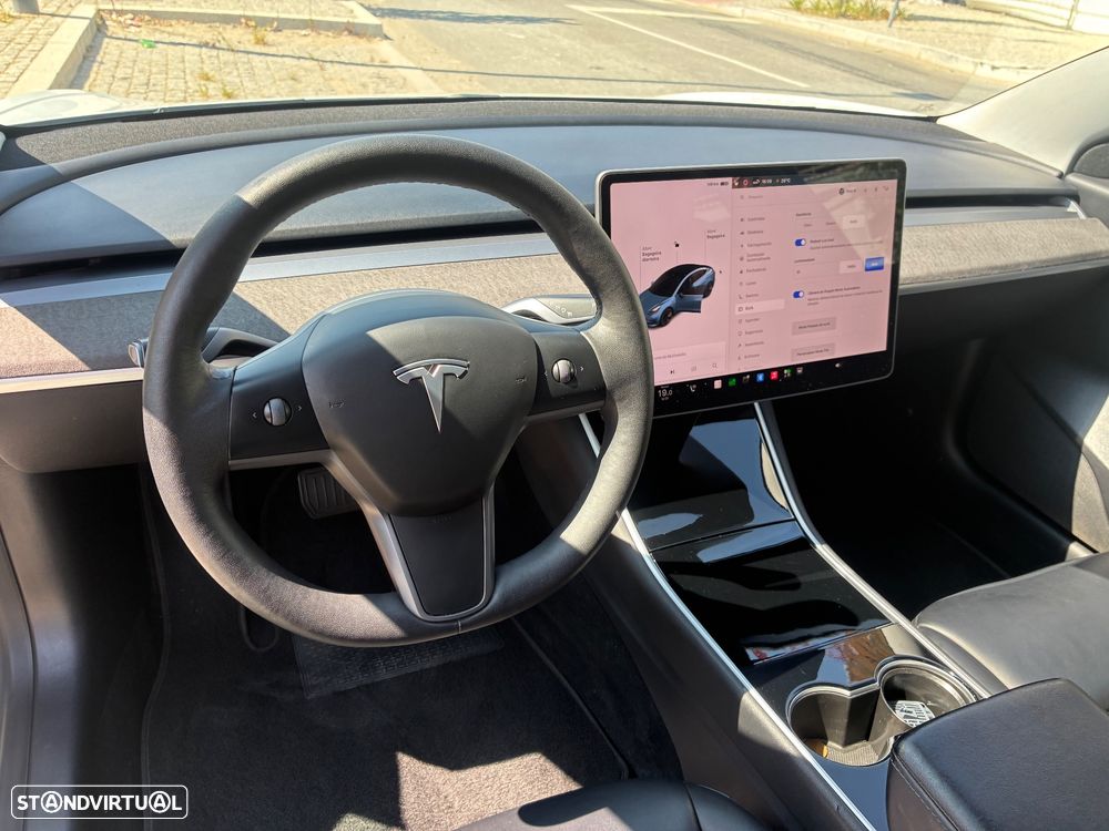 Tesla Model 3 Long Range Tração Traseira - 26