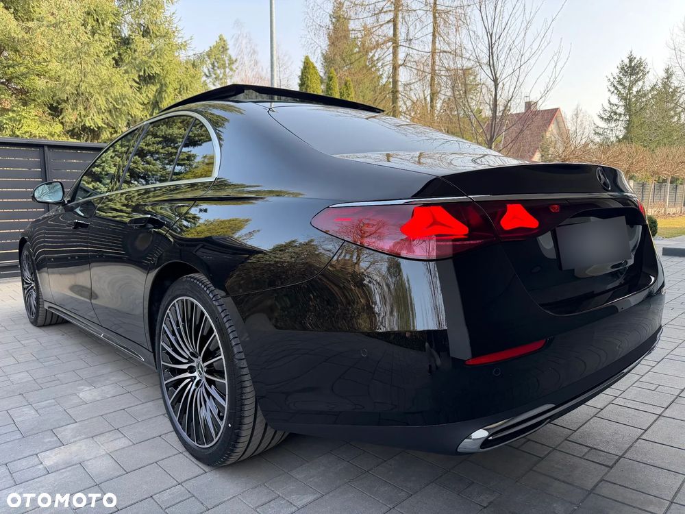 Mercedes-Benz Klasa E 220 d 4-Matic Exclusive - 7