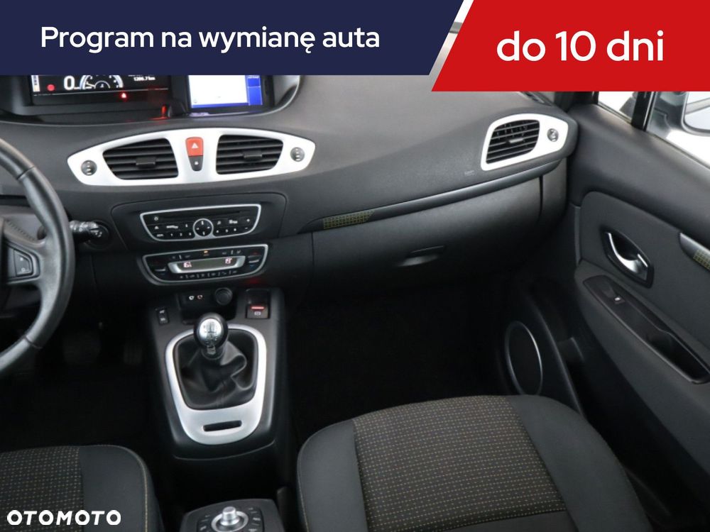 Renault Scenic - 10