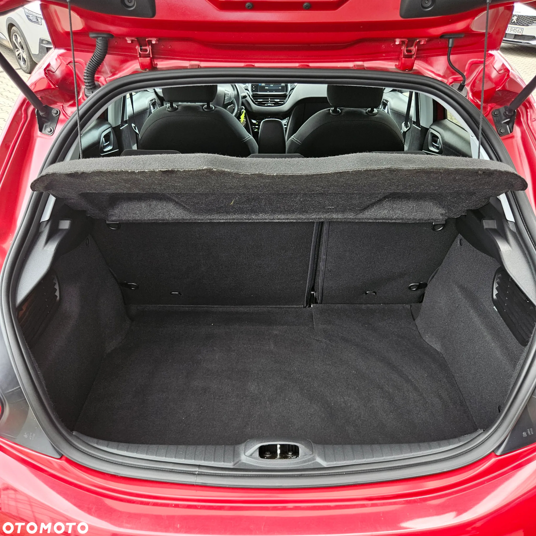 Peugeot 208 1.2 PureTech Allure - 16