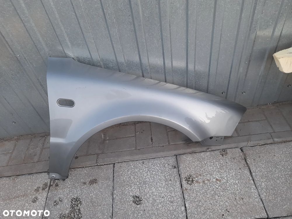 VW PASSAT B5 FL BŁOTNIK PRAWY 01-05 - 1