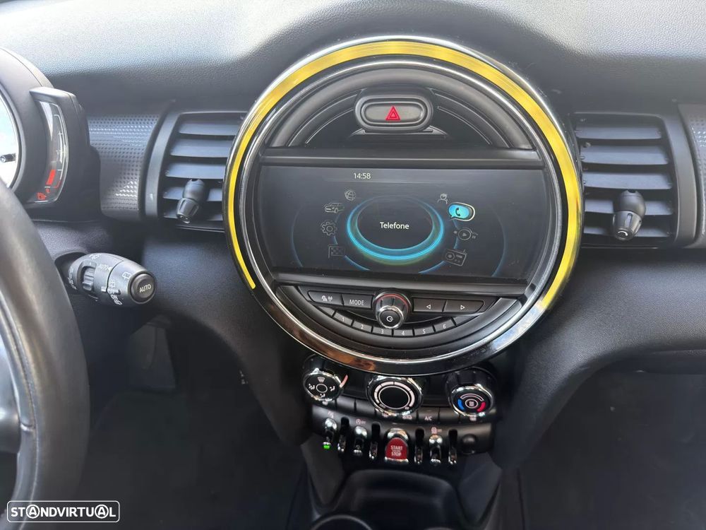 MINI 5 Portas Cooper D - 18