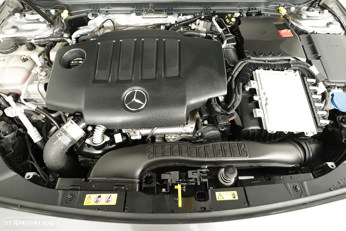 Mercedes-Benz CLA 180 d Shooting Brake AMG Line Aut. - 26
