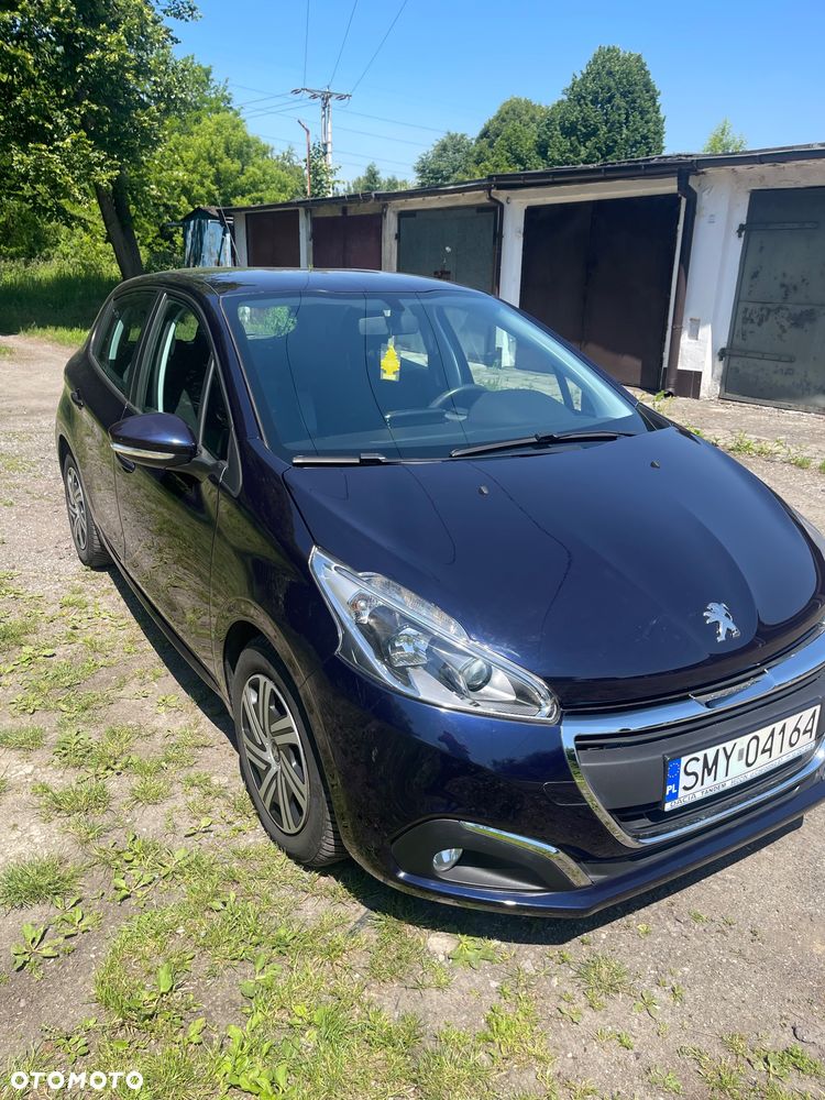 Peugeot 208 - 2
