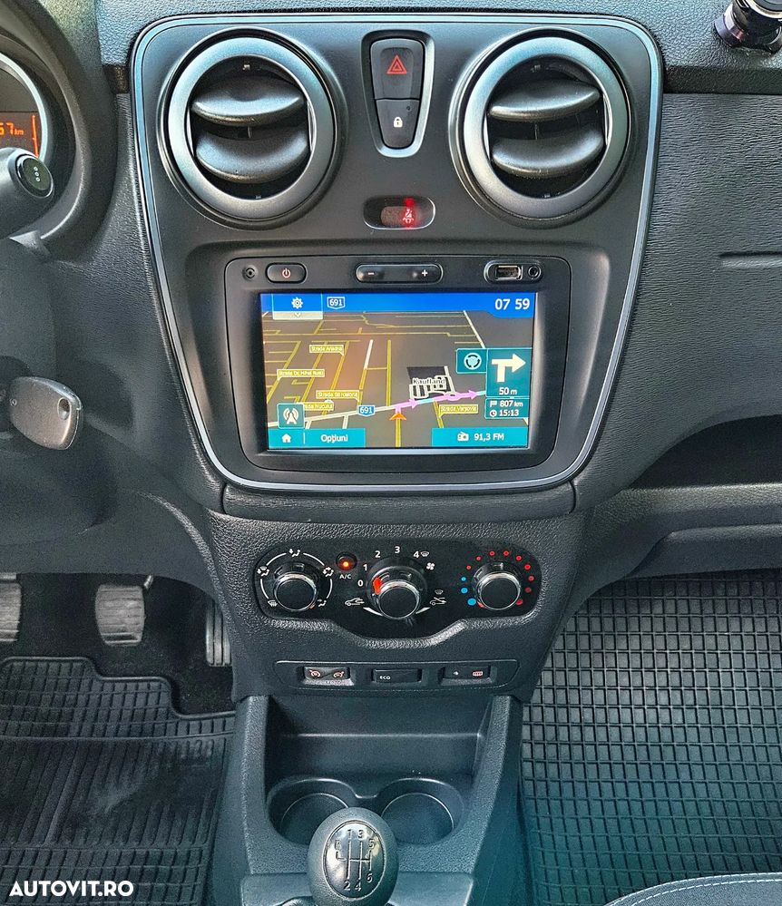 Dacia Lodgy 1.5 dCi Stepway - 23