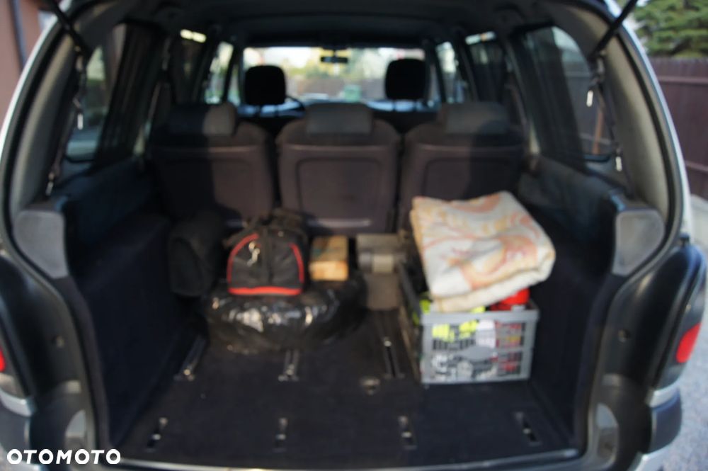 Renault Espace 2.2 TD RT - 15