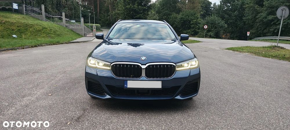 BMW Seria 5 540d xDrive M Sport Edition - 8