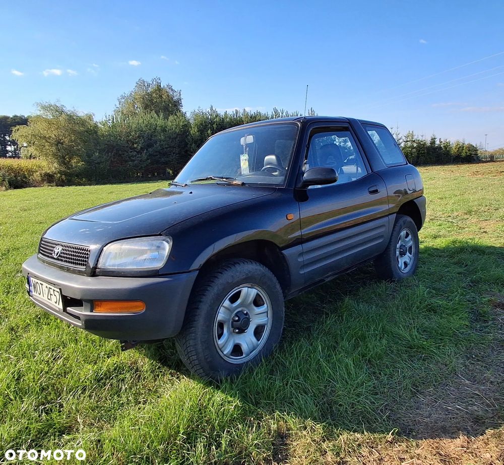 Toyota RAV4 2.0 - 1