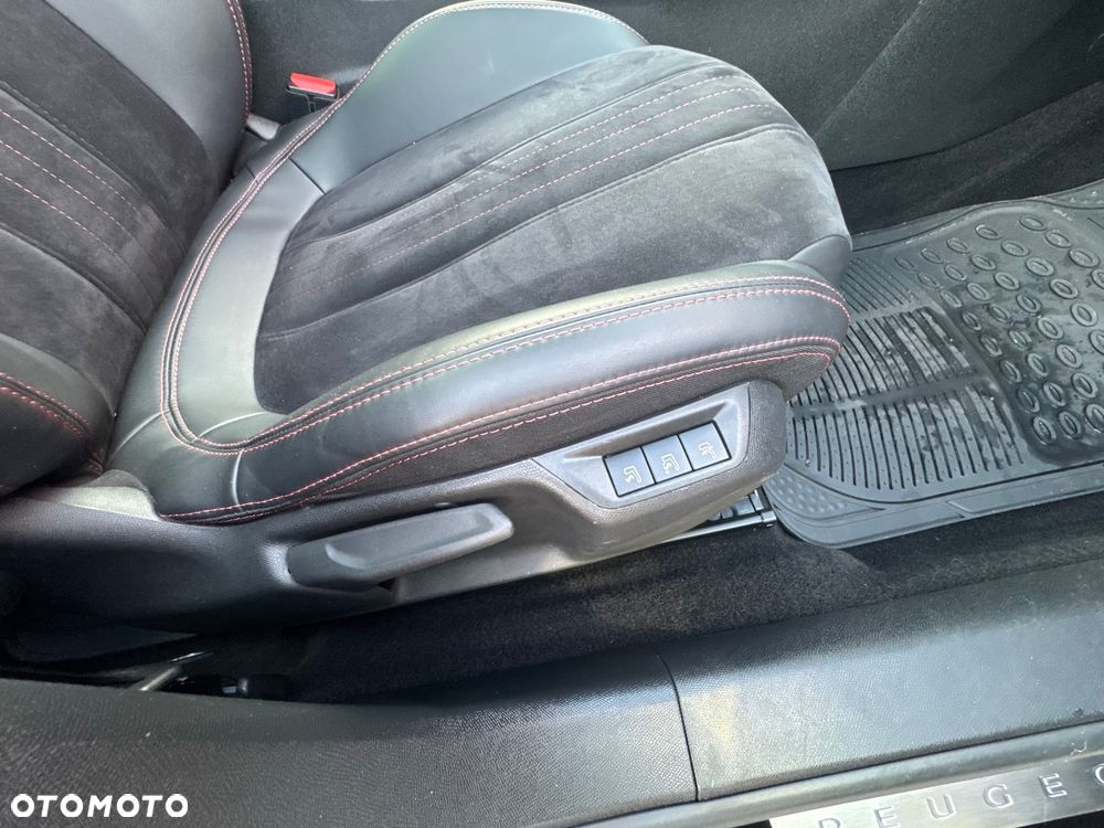 Peugeot 308 BlueHDi 180 EAT6 GT - 26